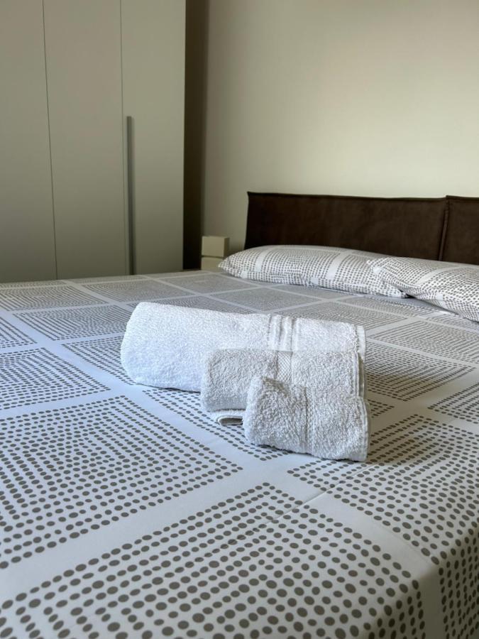 A Due Passi Da Apartment Корато Екстериор снимка
